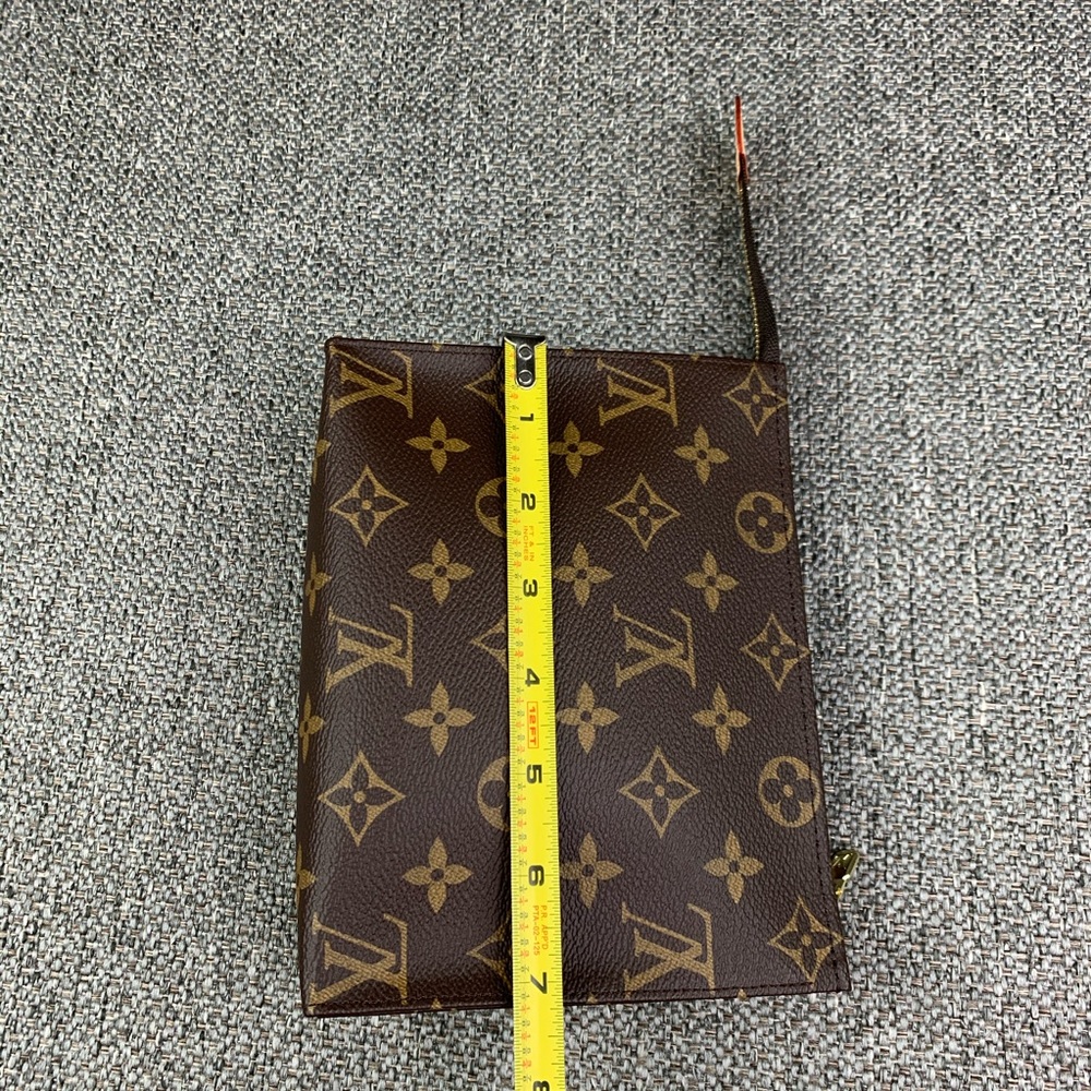 ❇️ 2020 Brand New Louis Vuitton Toiletry Pouch 19 - Picture 7 of 11
